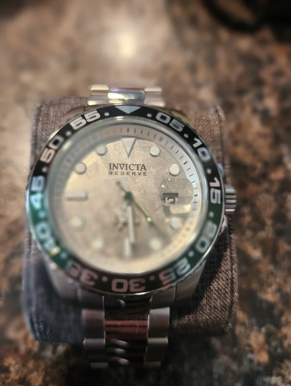 Invicta Reserve Pro Diver Metoriote Dial 46mm